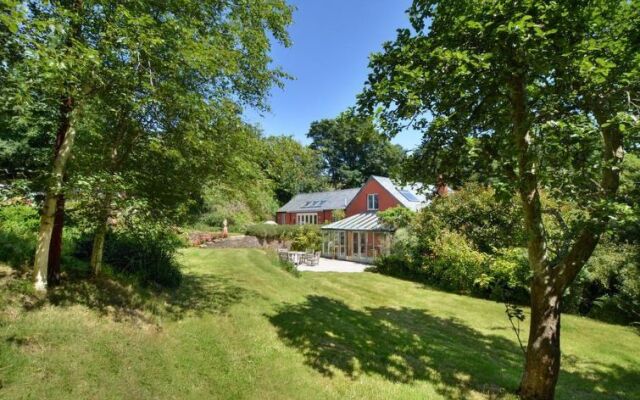 Holiday Home Mixtow Pill