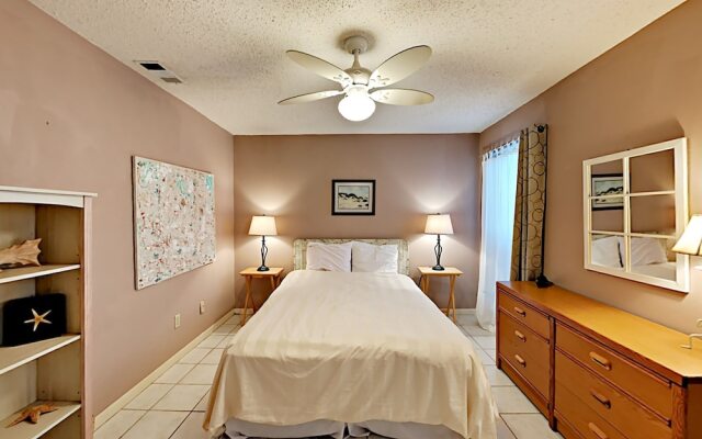 Fortuna Bay #2 1 Bedroom 1 Bathroom Condo