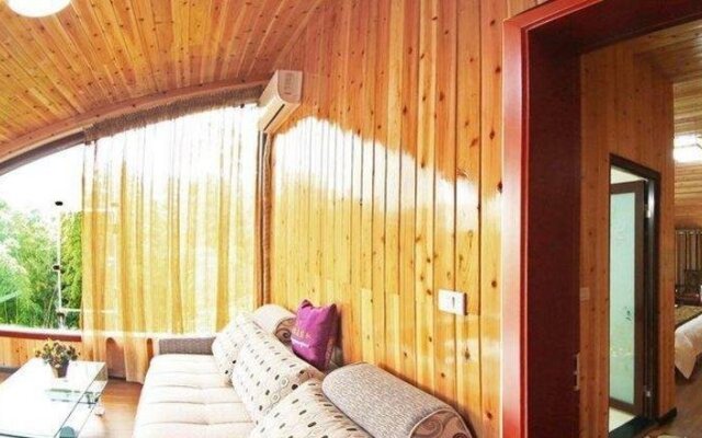 Shunan Bamboo Sea Qinglong Lake Holiday Hotel