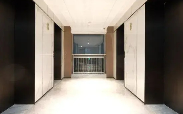 True Go Apartment (Shenzhen International Convention and Exhibition Center)