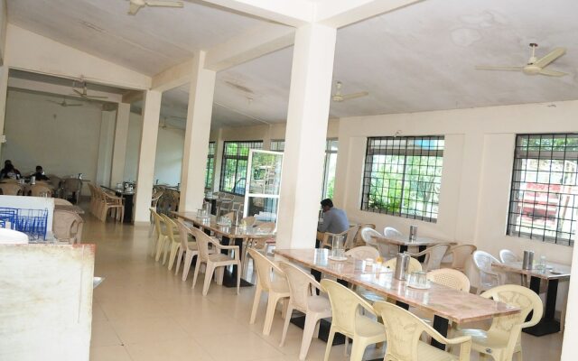 KSTDC Hotel Mayura Kauvery