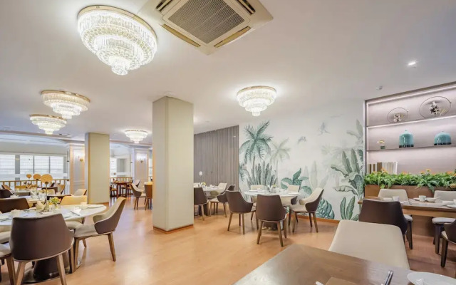 NARADA RESORT SHANGHAI  HOTEL Disney Store
