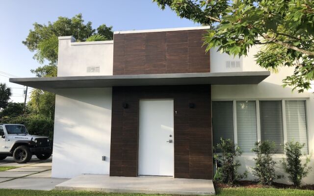 Entire house in Miami Shores