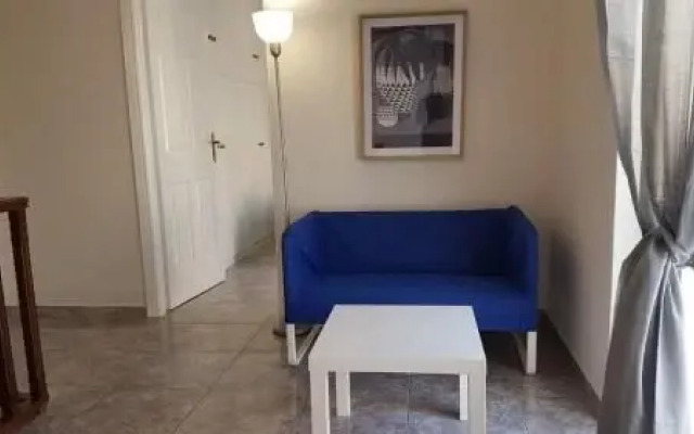 Maisonaitte-Athens Center, 4 BD, 2 BATH