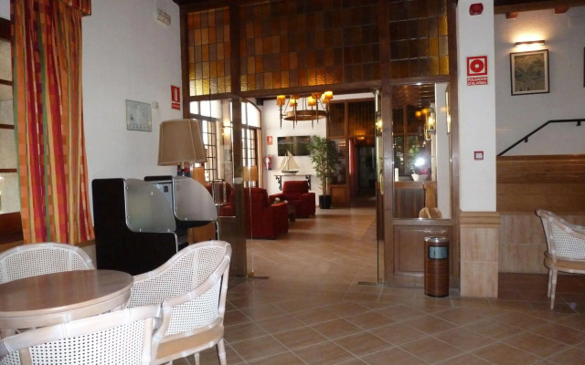 Hotel La Carolina