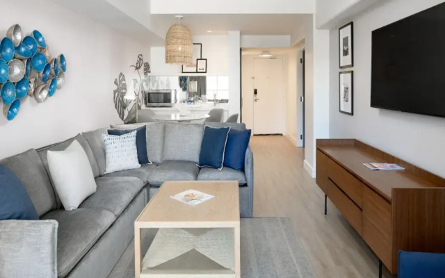Hyatt Centric Delfina Santa Monica