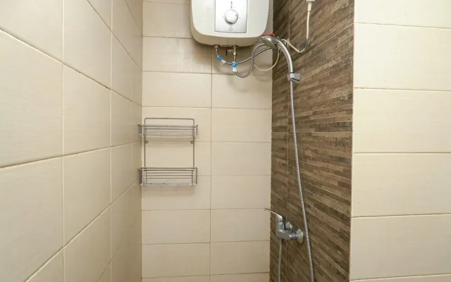 Comfortable 1BR @ Sky Terrace Apartment in Strategic Area