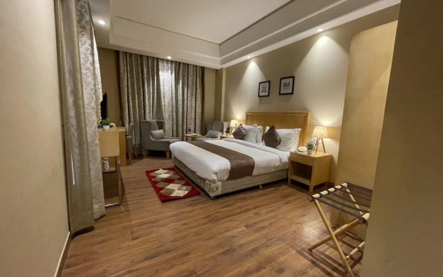 Saltstayz Select - Galleria Market & Golf Course Road