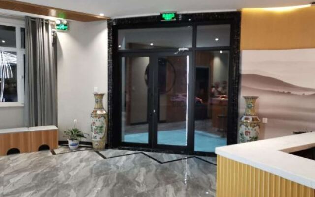 Ning 'an Fengze Hotel
