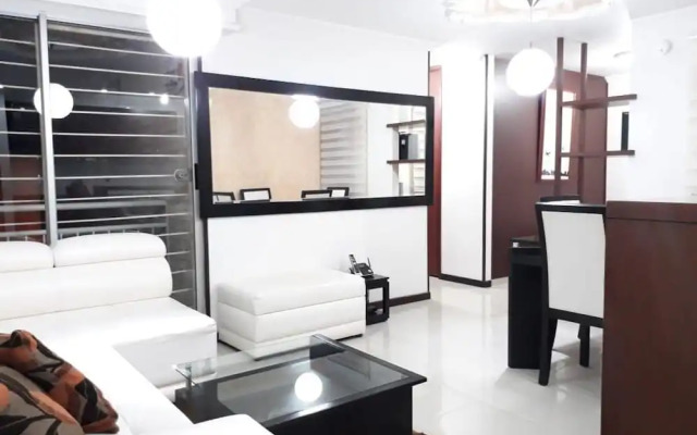 Supercondo! Home Away From Home mi Casa Tu Casa