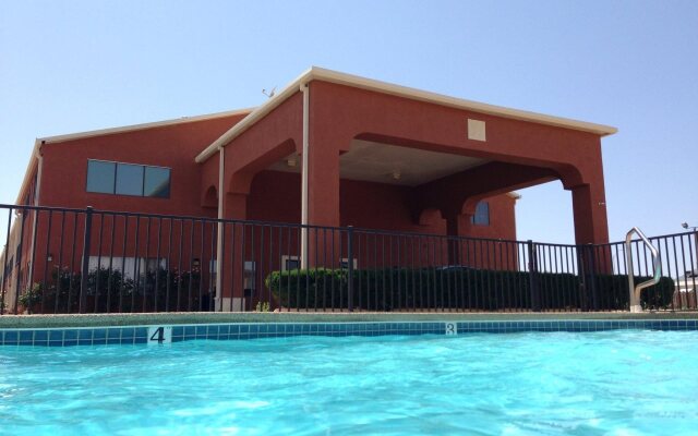 Econo Lodge Inn & Suites Sweetwater I-20