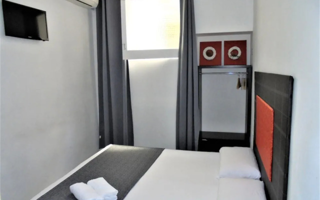 Hostal Easy Sants