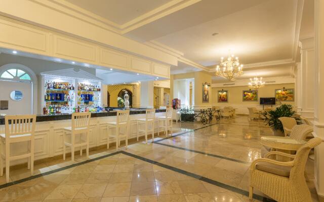 Eurostars Grand Cayacoa