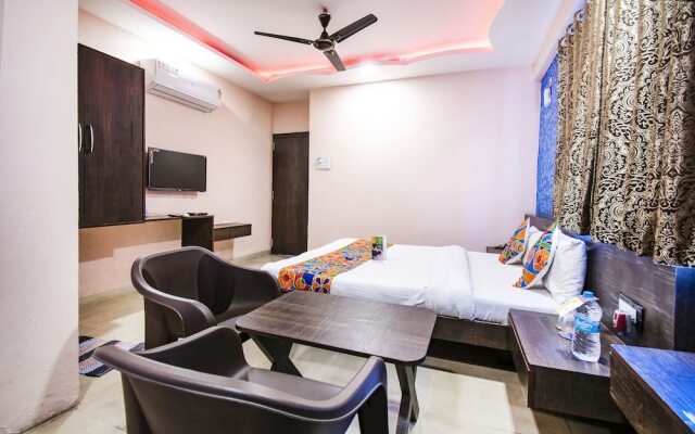 FabExpress Vijay Nagar Extention