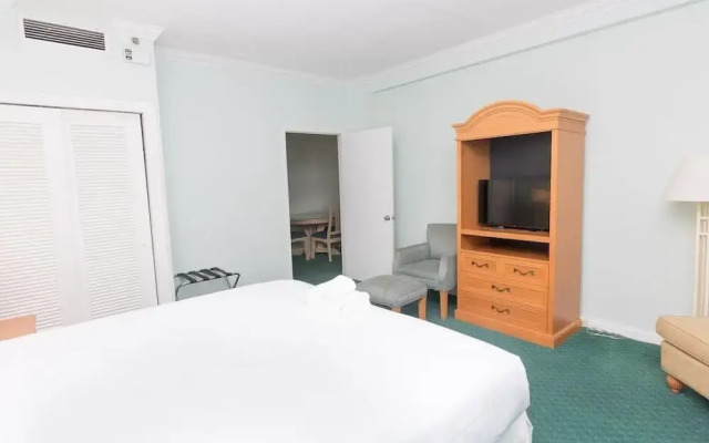 636 Ocean View Hollywood Beach