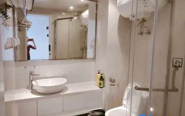 Tiantian Theme Apartment (Dongguan Wanjiang Bus Terminal Branch)