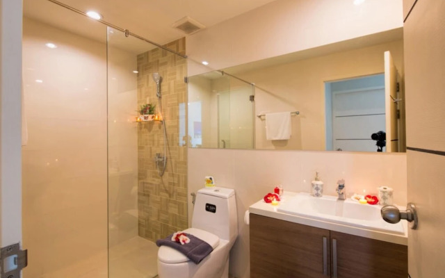 Holiday Apartment in Patong- Great Amenities Walk to the Beach