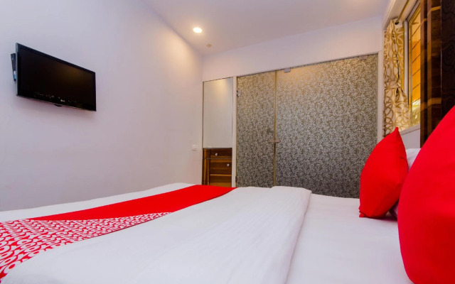 OYO 408 Vile Parle