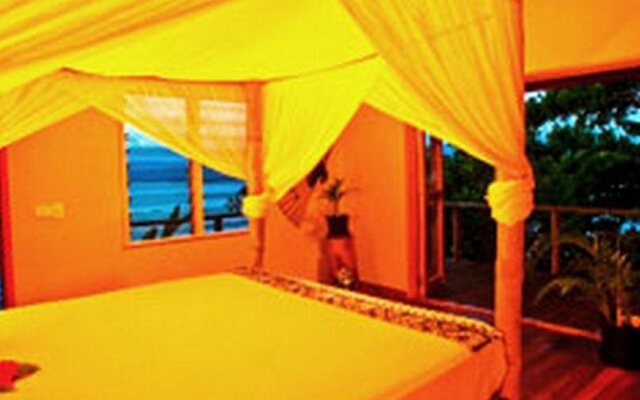 Naveria Heights Lodge
