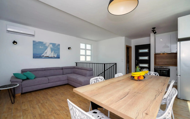 House Adio Mare in Razanj