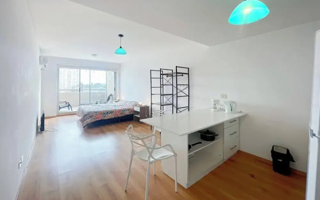 Spacious Studio in San Telmo With Balcony, Gym & Pool