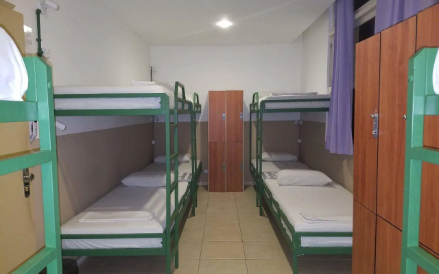 Samba Palace Hostel