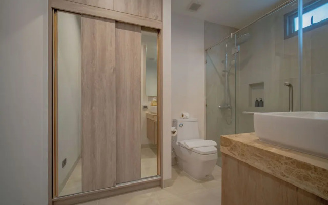 Zenithy 3BR Villa with Pool by NLA