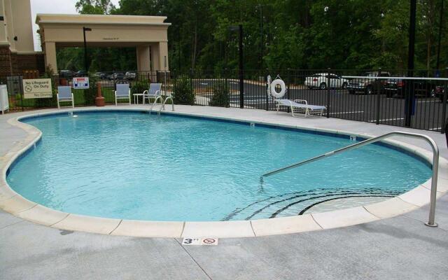 Hampton Inn & Suites Huntersville