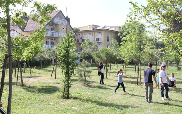 Family Hotel Pinetina Mare