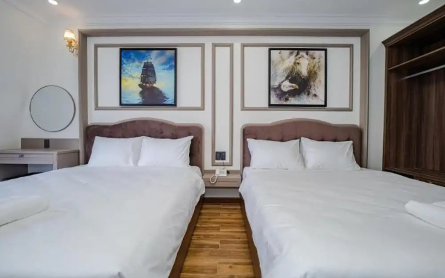 The Art - Win Hotel