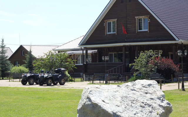 Kovcheg Hotel