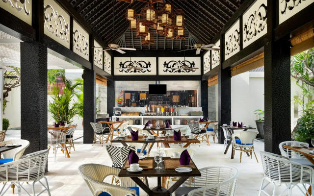 Avani Seminyak Resort Bali