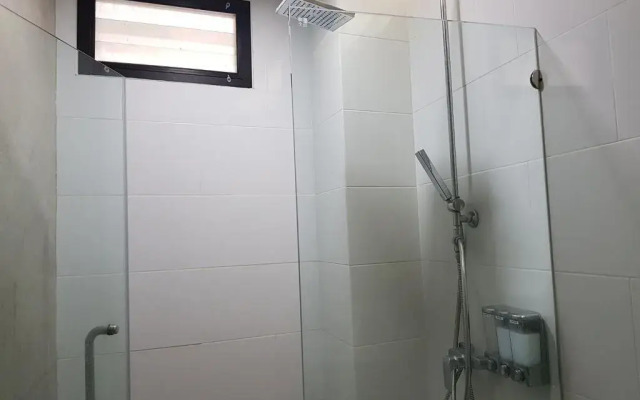 All day hostel @ BTS Bang Chak by ZUZU