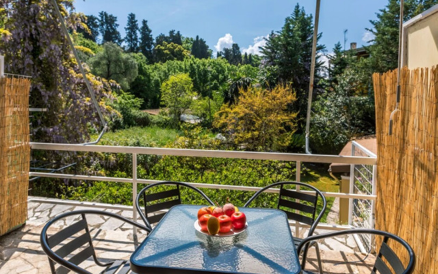 Bright Apartment near Corfu Town