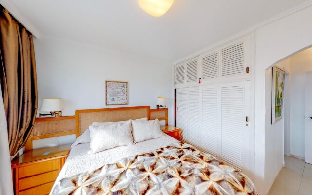 Oceana Suites Opus Alpha ∙ Suite 1402