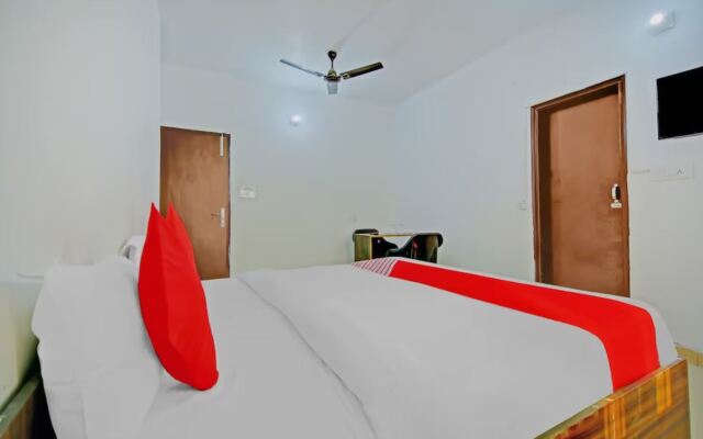 Roomshala 030 Lisa Homes