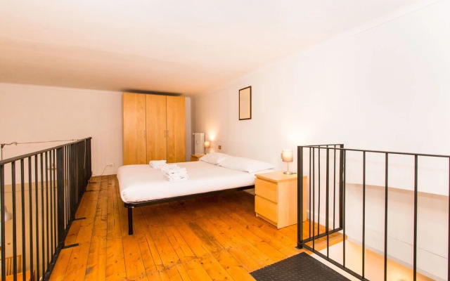 Porta Susa Central & Roomy Flat