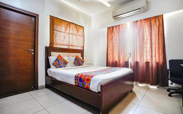 Flagship 73611 Home Tree Service Apartment