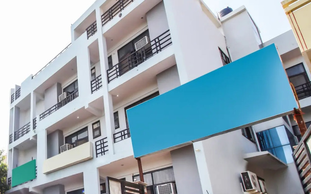 Oyo 24075 Galaxy Guest House