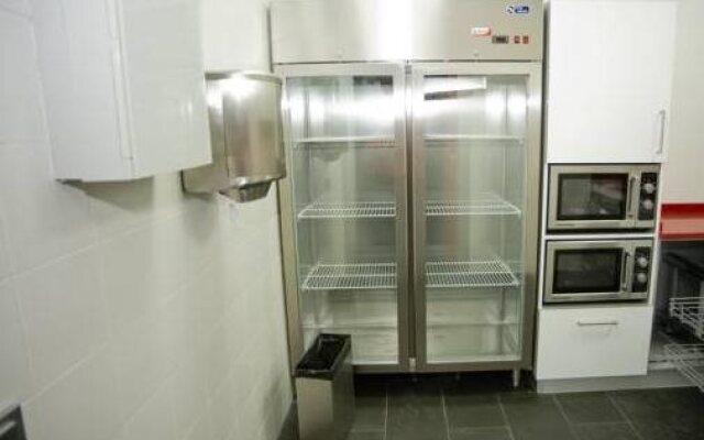 BBK Bilbao Good Hostel