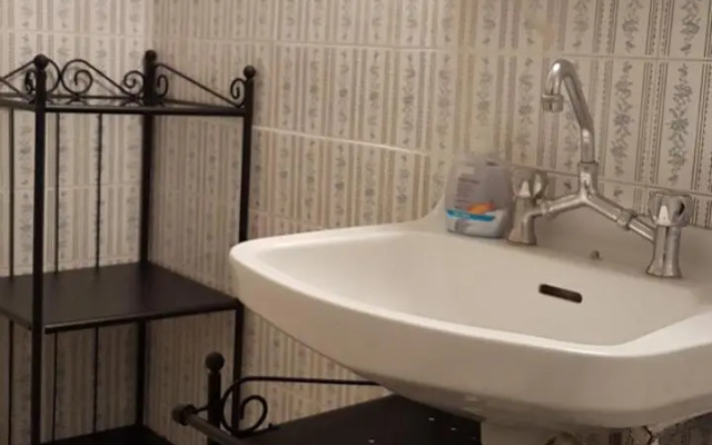 Menta errathens Apartment - Athens Center, 5 BD, 2 BATH