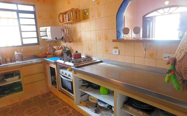 Na Praia - Family Hostel & Coworking #napraiaconnection
