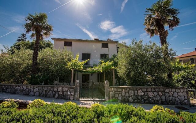 Apartment Anica
