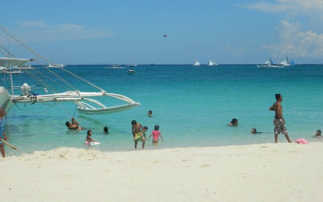 Boracay Morning Beach Resort