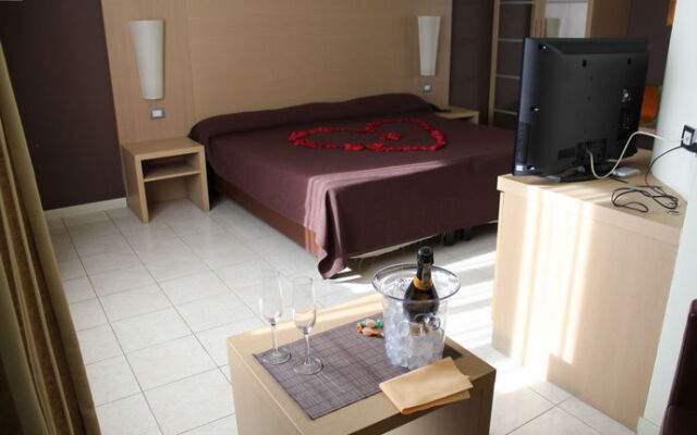 Lefkoniko Corner Hotel