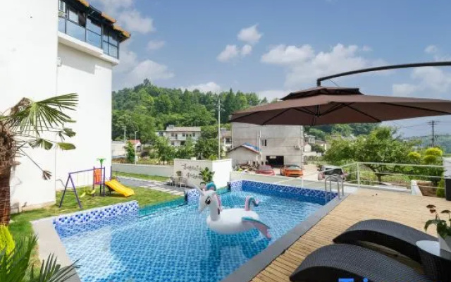 Anji Yunqian Homestay – Pool – Huzhou
