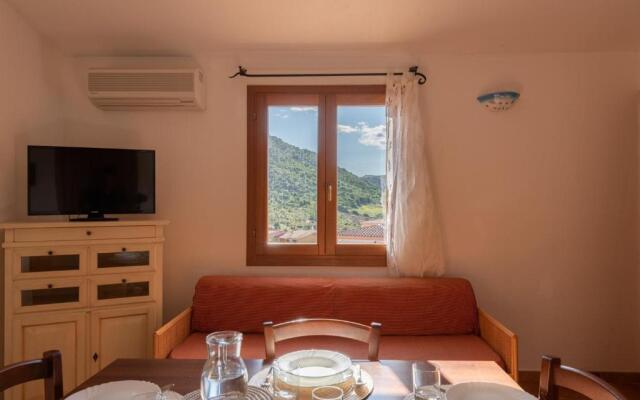 Bouganvillage Bilo With Shared Pool