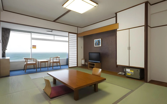 Kamogawa Sea World Hotel – Guest Rooms – Kamogawa