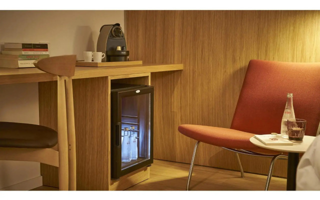 9Hotel Republique Hotel
