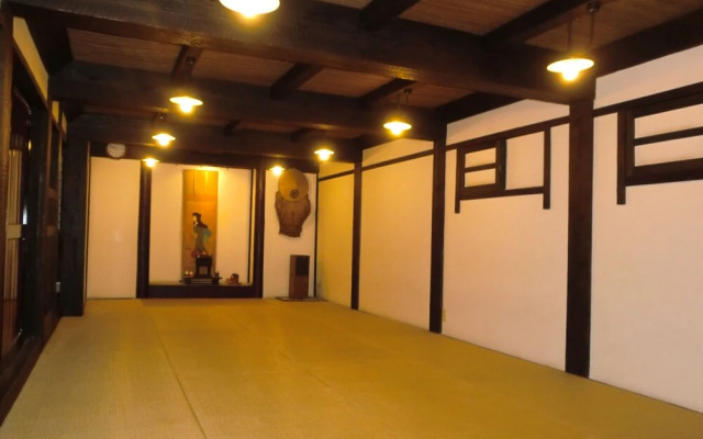 Higashiyama Onsen Motoyu Arimaya